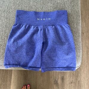 NVGTN purple shape shorts